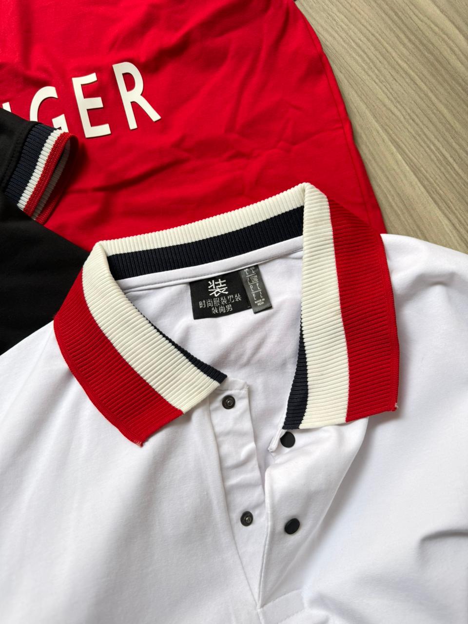 Luxivra Urban Classic Logo Premium T-Shirt [Lux]